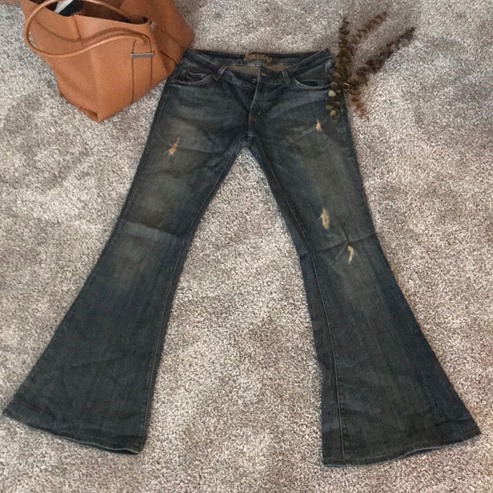 Car Mar women’s flare jeans